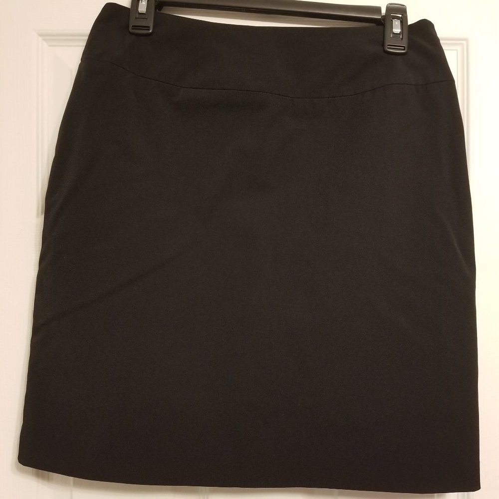 The Perfect Black Skirt!